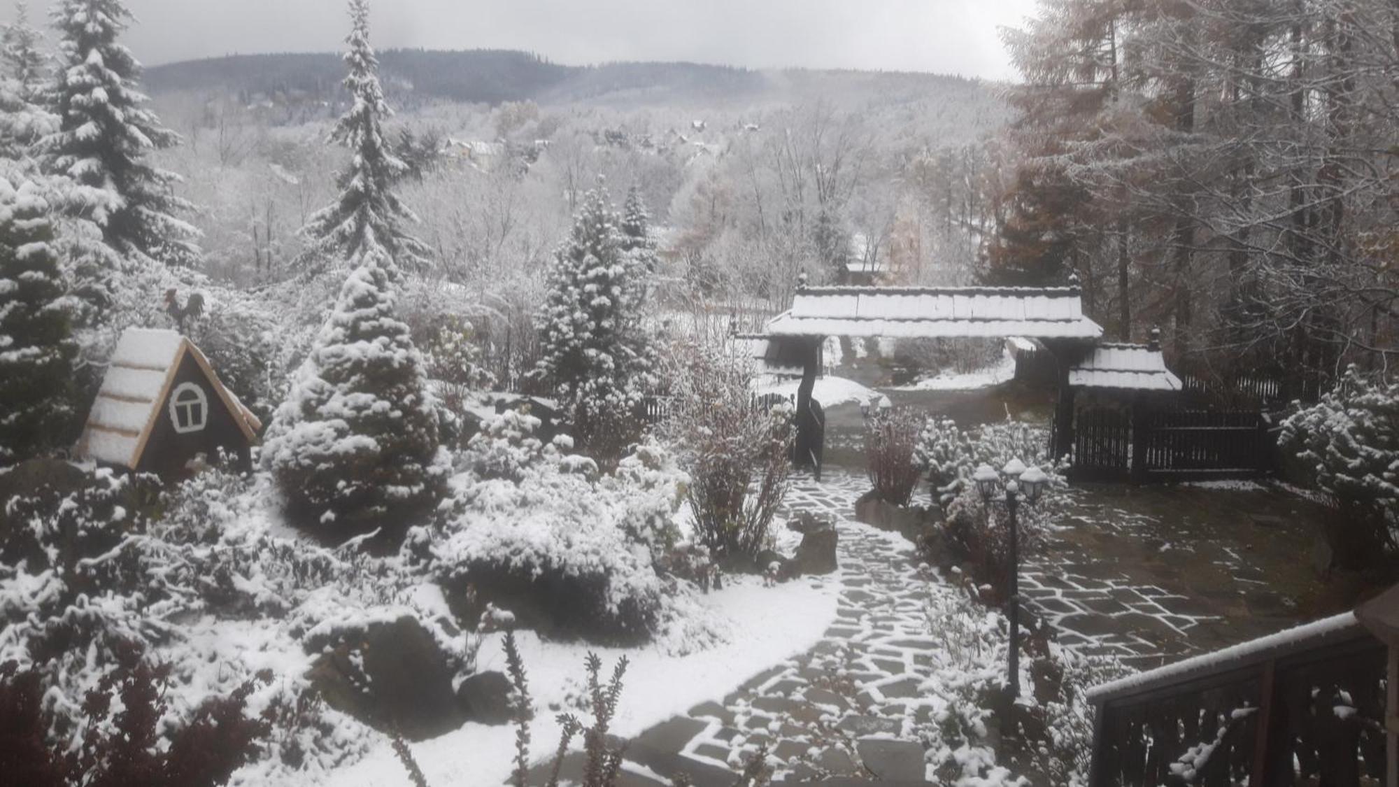 Domek Nad Rzeka Бренна Экстерьер фото